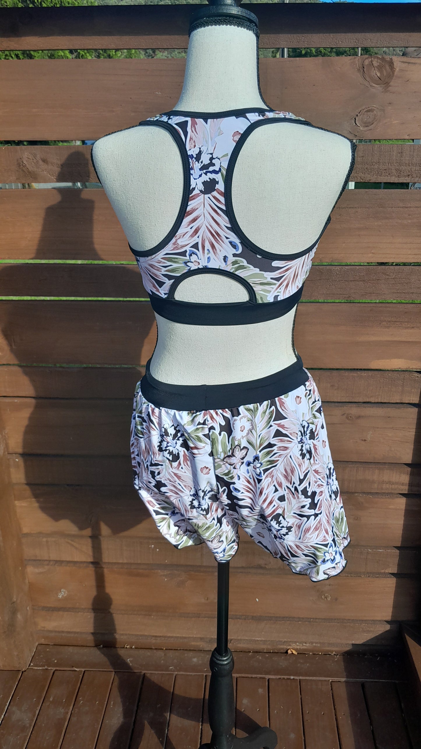Donna Bikini